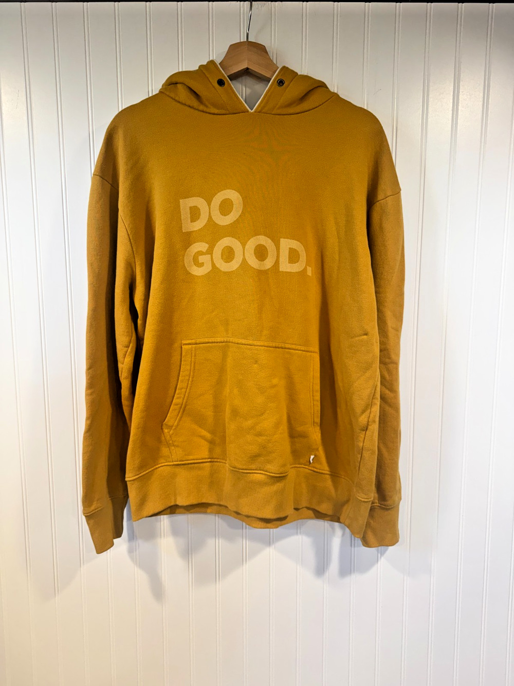 Cotopaxi Hoodie Sweatshirt Mens Large Yellow Do Good Graphic Fleece Pullover